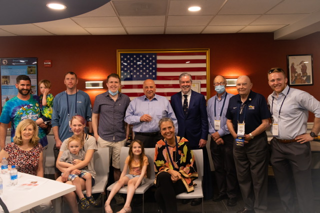 Thomas A. Masci Jr. '68 with Drexel President John Fry and others