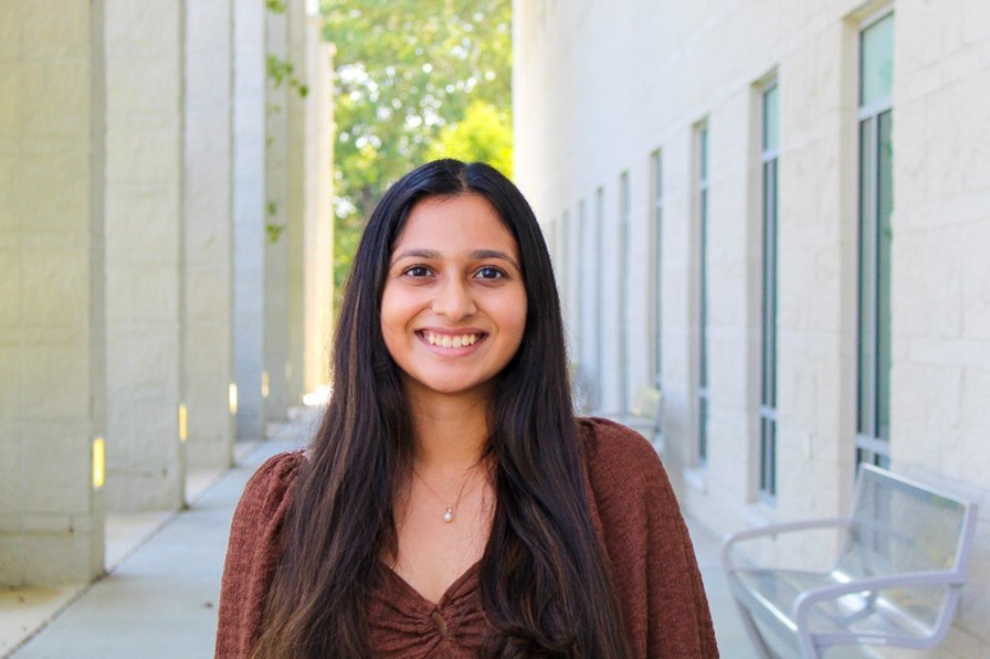 Khushi Shah Headshot