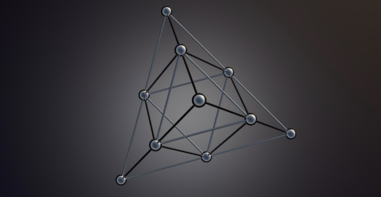 Image os of a pyramid connected by steel balls, similar to a rector set