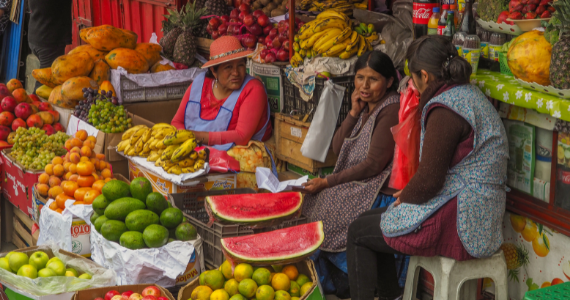 Bolivian women at food market