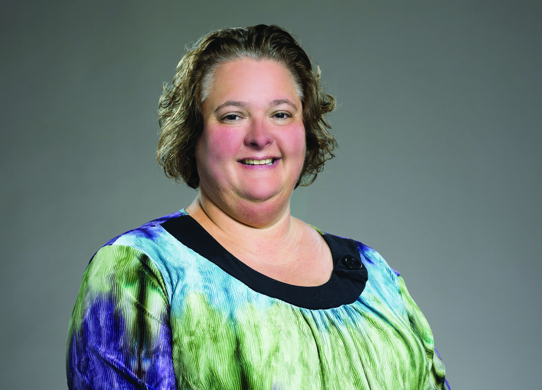 Julie McGrain Headshot