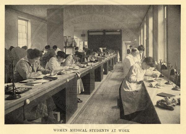 Women medical students working in the lab. (The Legacy Center Archives and Special Collections)