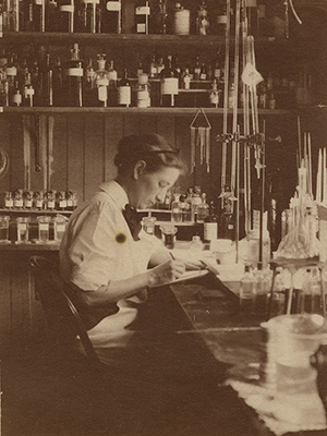 Martha Tracy in the lab. (The Legacy Center Archives and Special Collections)