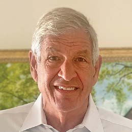 Alumni Association Award recipient John Bennett