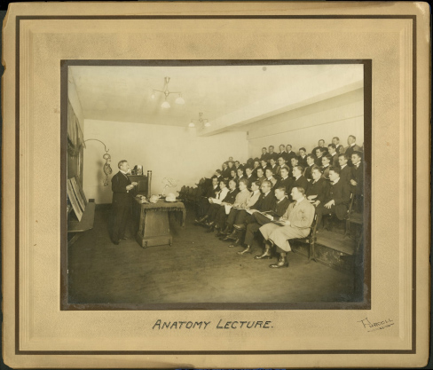 Anatomy lecture from the Purcell photograph collection, around 1899. (The Legacy Center Archives and Special Collections)