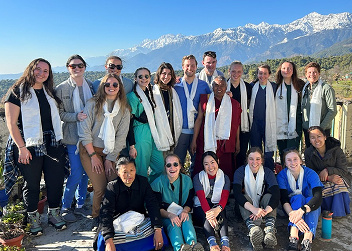 Group Photo taken at Tibetan Children's Village (Himalayan Health Exchange, Anna Braendle)