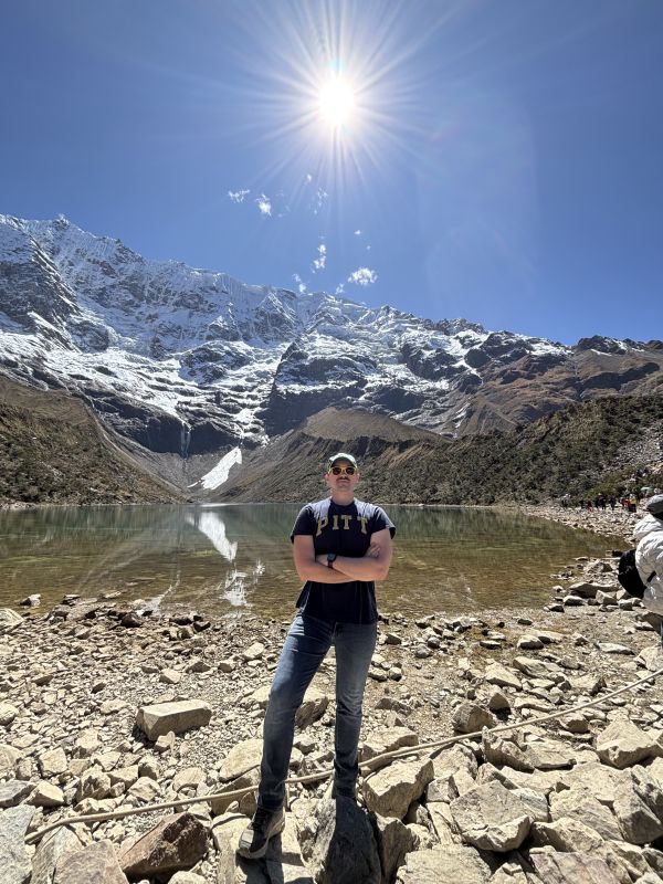 MD student Nicholas Lehman during a global health experience in Peru with Maximo Nivel