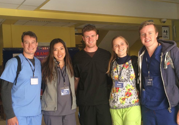 Drexel medical student Graham Davis in Peru with Maximo Nivel.