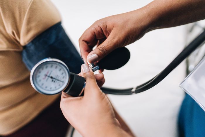 Blood pressure cuff