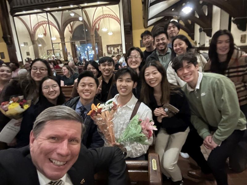 Dean Cairns in a selfie with DUCOM Classical
