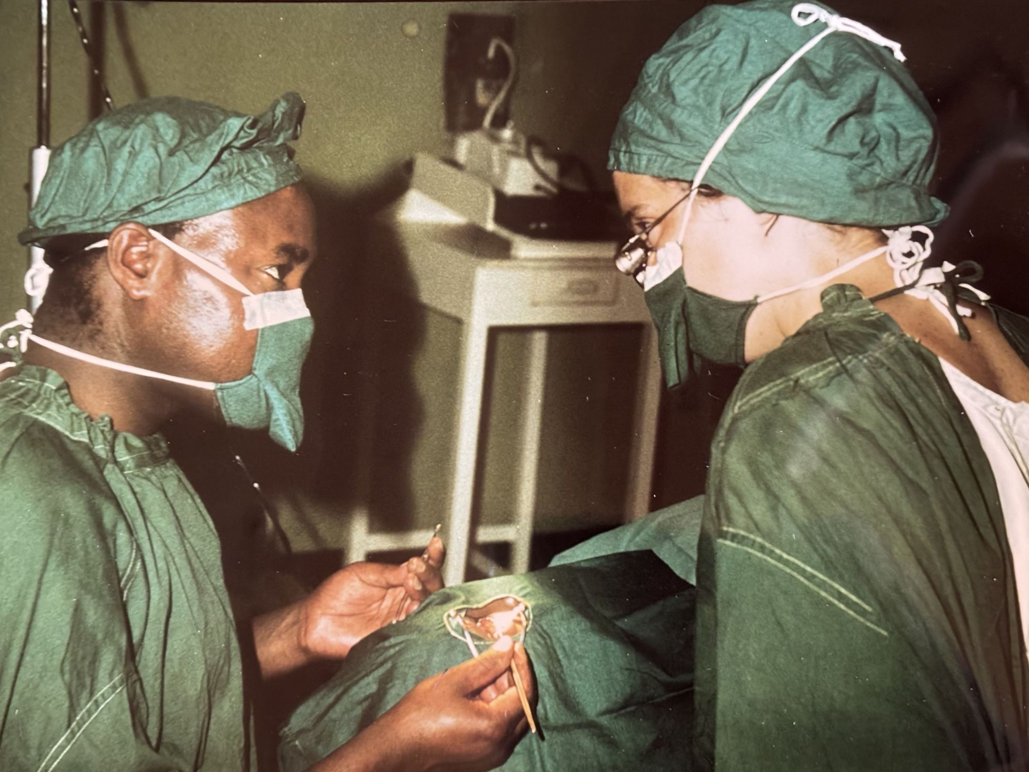 Susan Carleton Benes teaching surgical technique at Tumutumu Hospital in Kenya in 1980