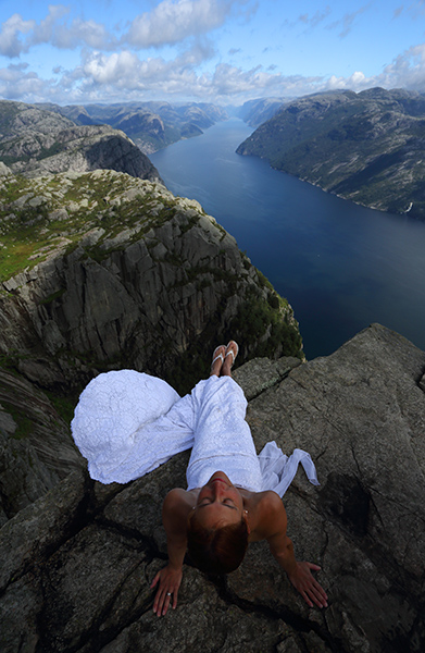 Jennifer Salvage on a cliff in Norway.