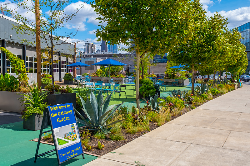 The Gateway Garden at 32nd and Market streets in September 2021. Photo credit: Jeff Fusco.