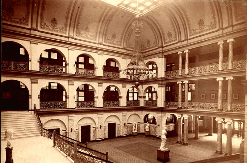 The south side of the Great Court before 1905 (photo courtesy Drexel University Archives) and in 2022. 