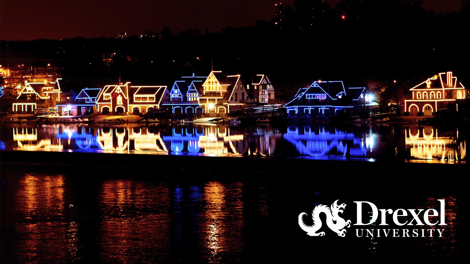 Philadelphia boathouse row lights night time
