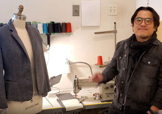 Jaeyoon Jeong in home studio